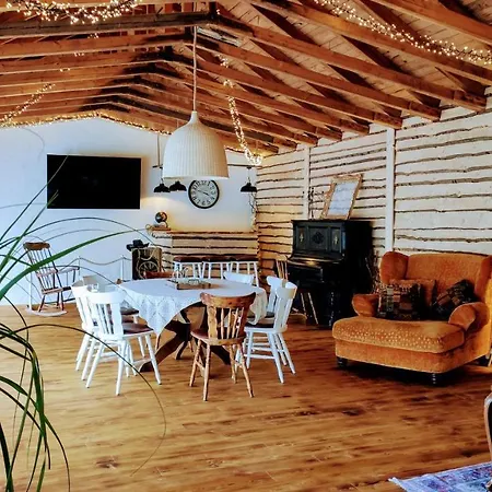 Apartment Xenos