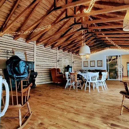 Xenos Апартаменты