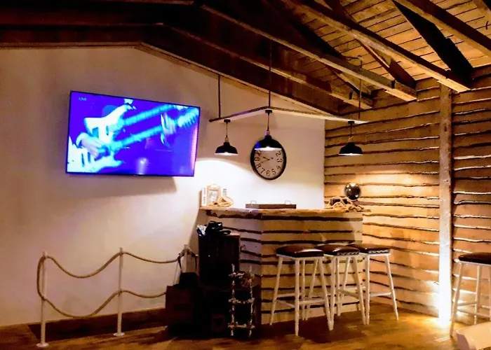 Xenos Апартаменты